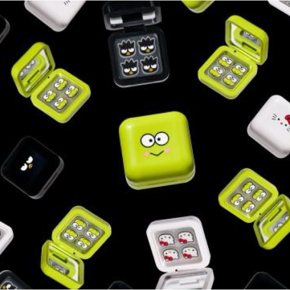 🦄LTD Edition⭐️Starface x BADTZ-MARU/HELLO KITTY~Pimple Patches Compact +Refill! - Picture 8 of 9